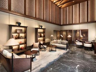 Capella Shanghai, Jian Ye Li